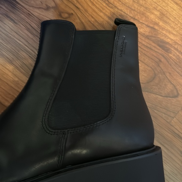 Chelsea boot - Picture 4 of 6